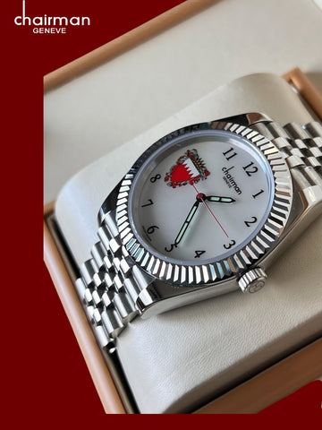 Chairman Geneve BAHRAIN Emblem White Dial Silver Chain Gents Watch