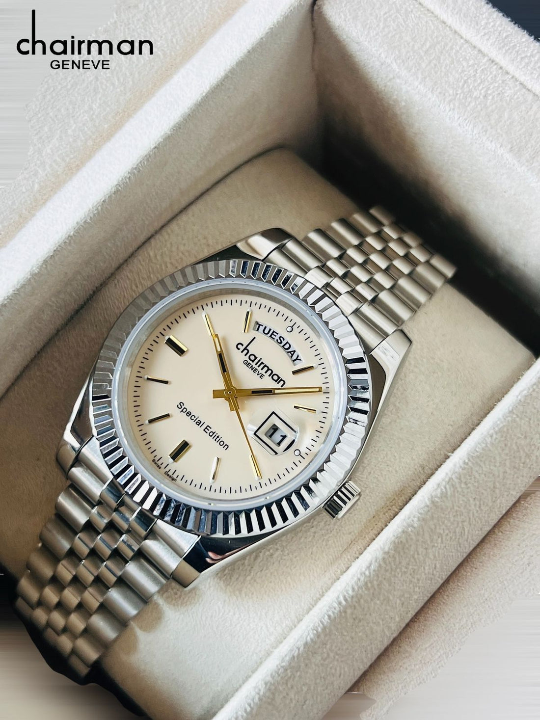 Chairman Geneve Day And Dated Off White Dial Silver Chain Gents Watch