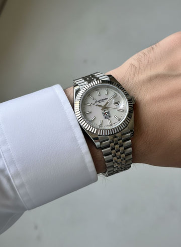 Chairman Geneve UAE Emblem Dated White Marble Dial Silver Chain Gents Watch