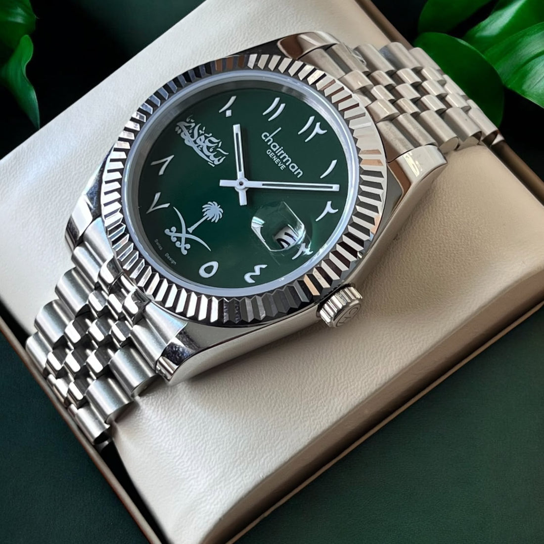 SAUDI Emblem Chairman Geneve Dated Green Arabic Dial Silver Chain Gents Watch